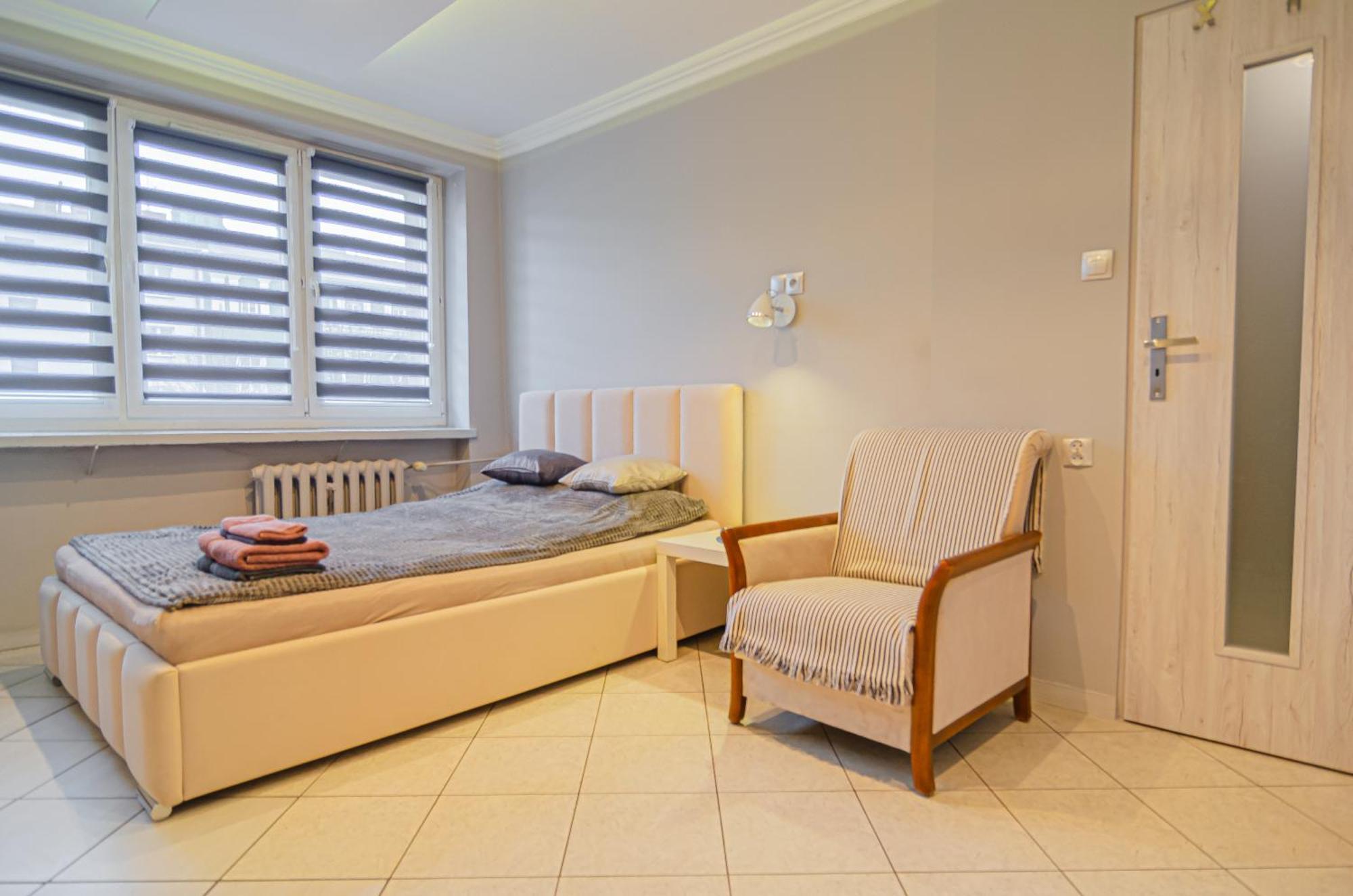 Ommpbooking Wspolna Lazienka Częstochowa Extérieur photo