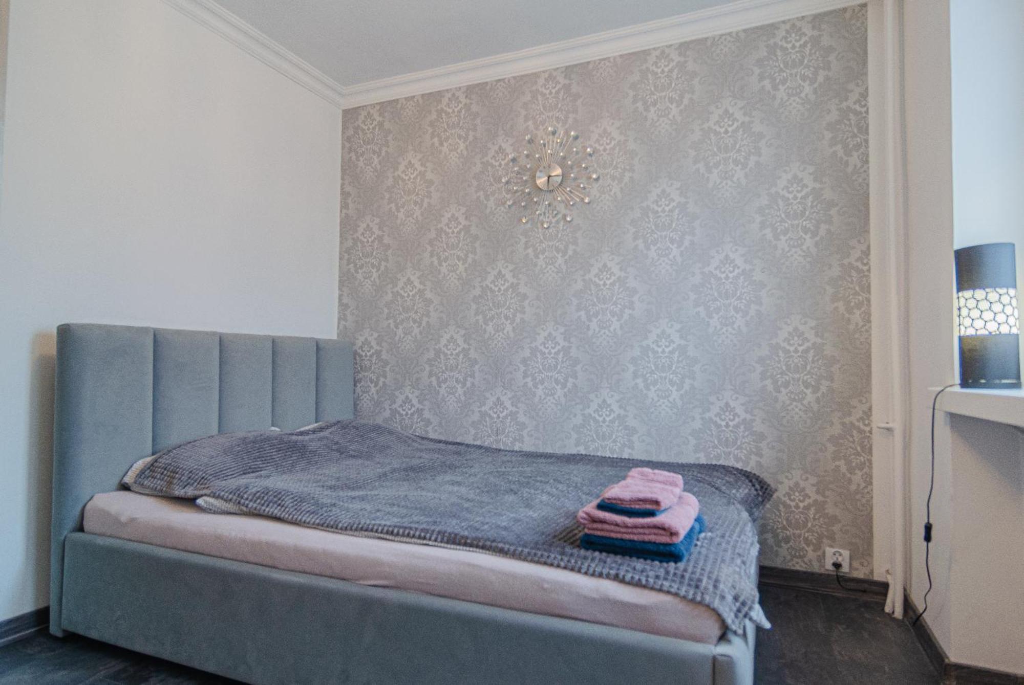 Ommpbooking Wspolna Lazienka Częstochowa Extérieur photo