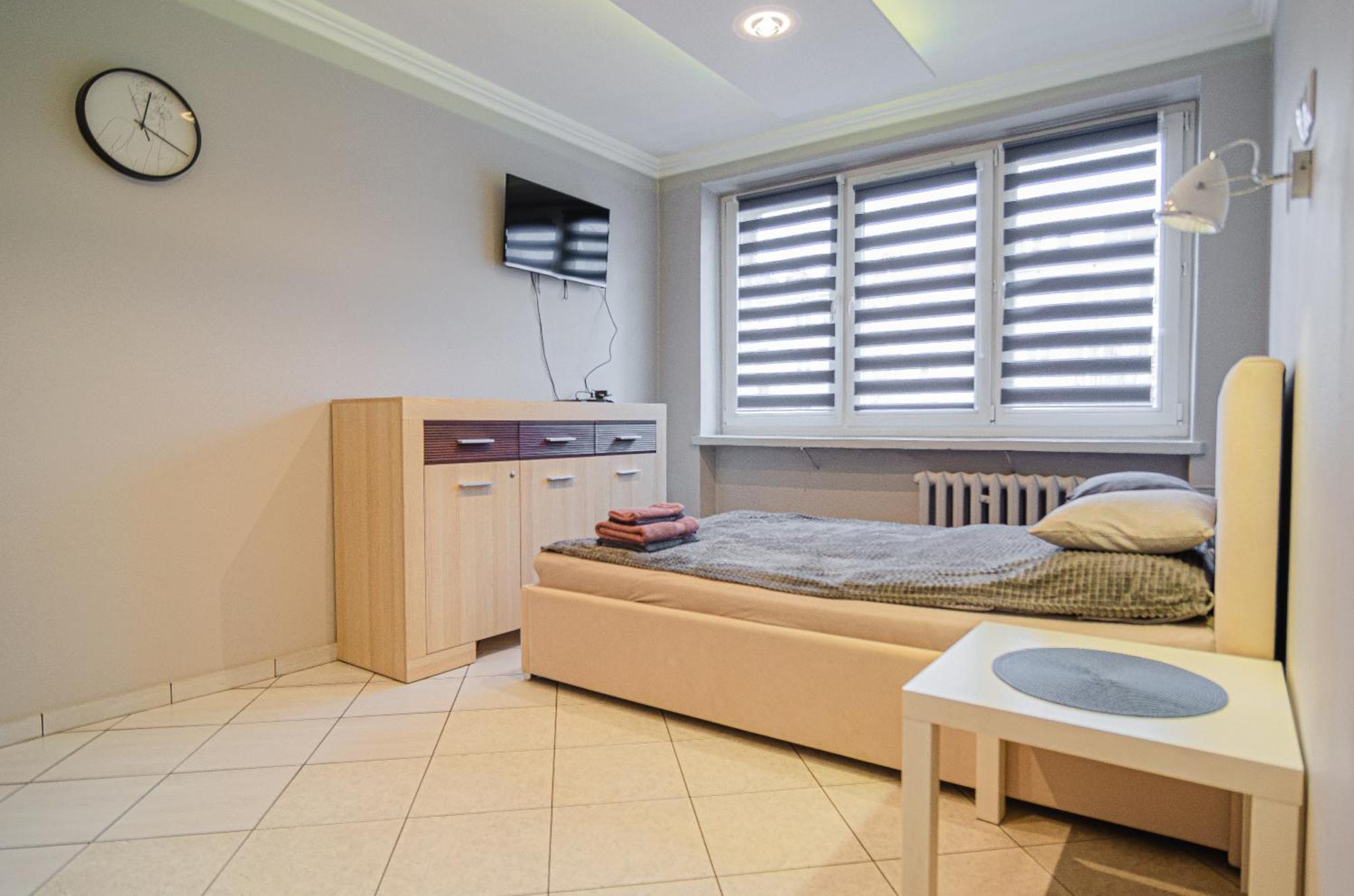 Ommpbooking Wspolna Lazienka Częstochowa Extérieur photo